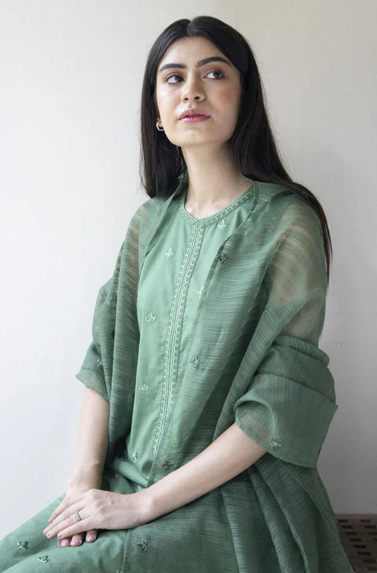 3PC Lawn Embroidered Shirt With Organza Embroidered Dupatta