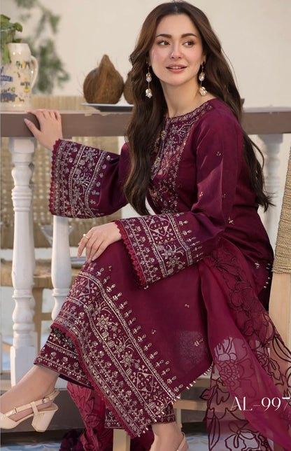 3PCs Embroidered Lawn Dress With Organza Embroidered Dupatta