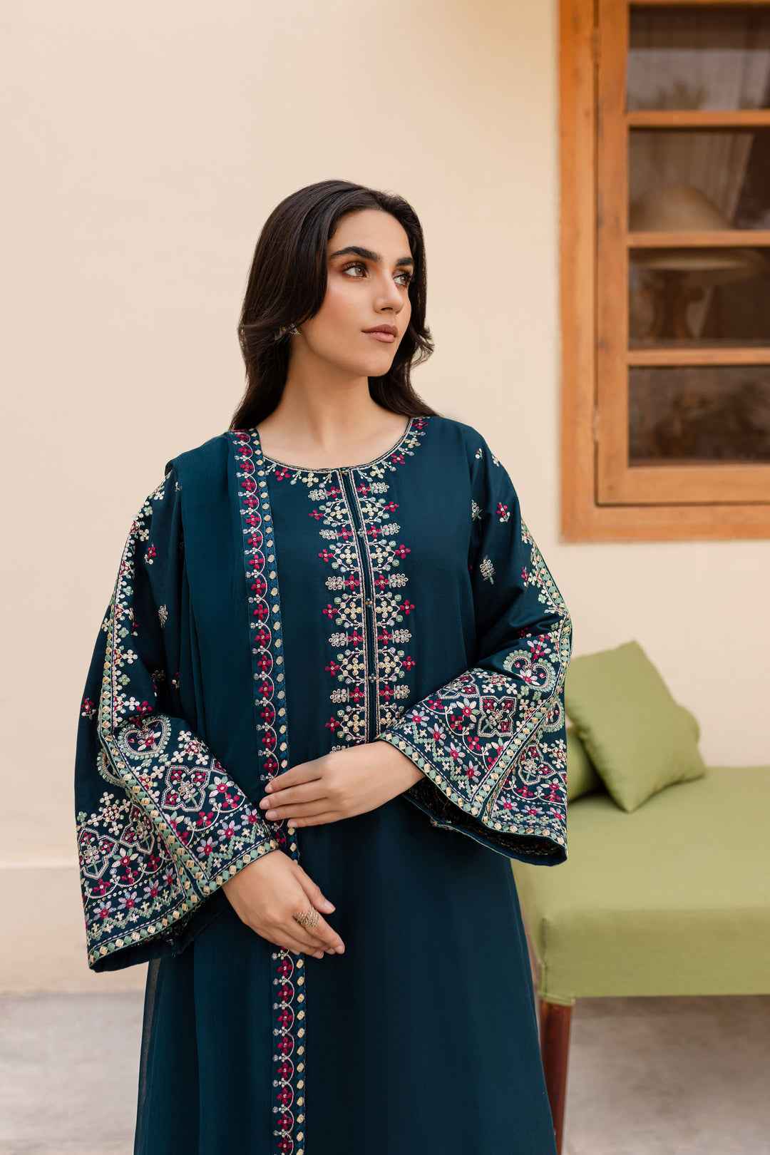 Batik Unstitched Luxury Dhanak Heavy Embroidered 3PC Suit