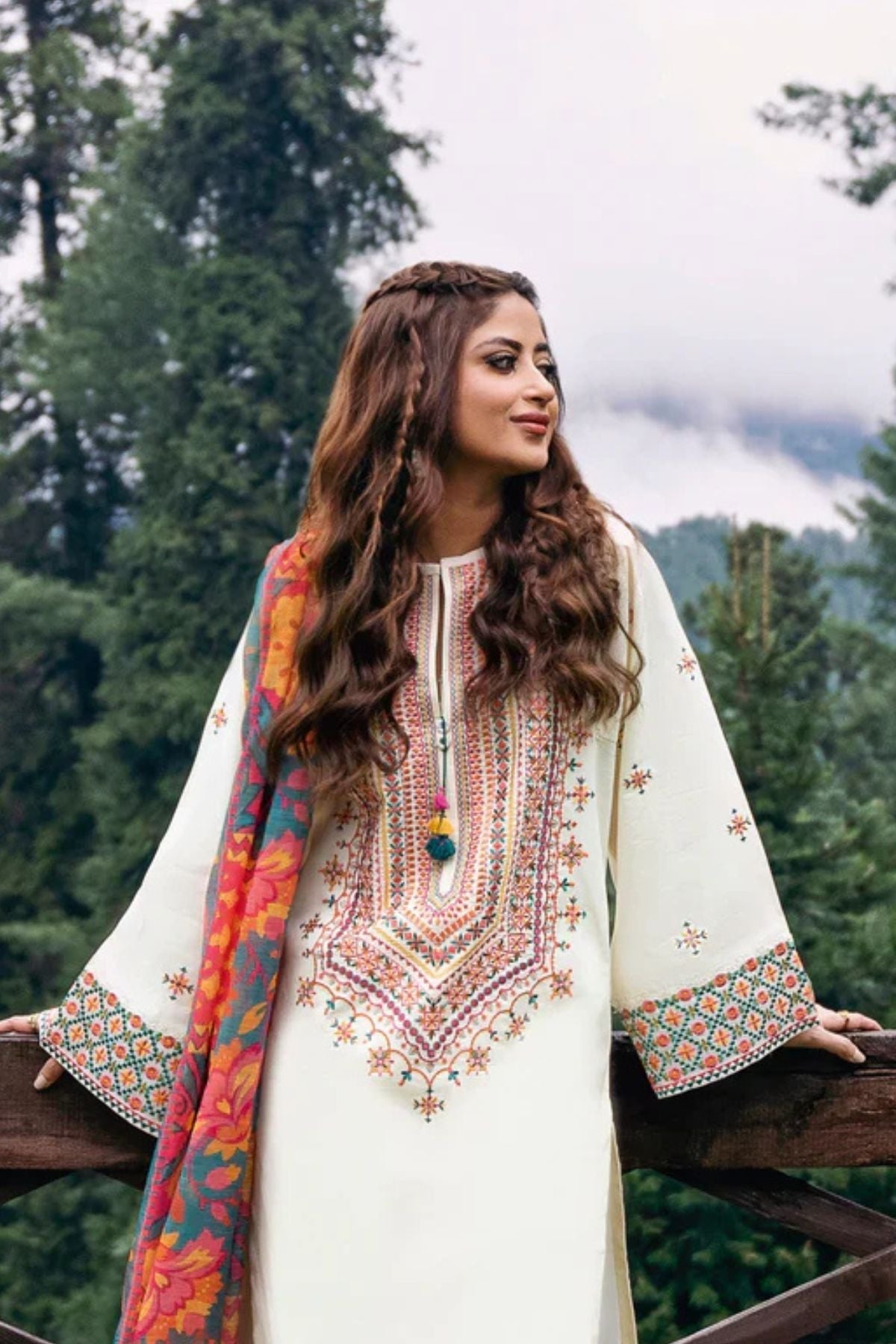 3PC Unstitched Luxury Dhanak Heavy Embroidered Suit