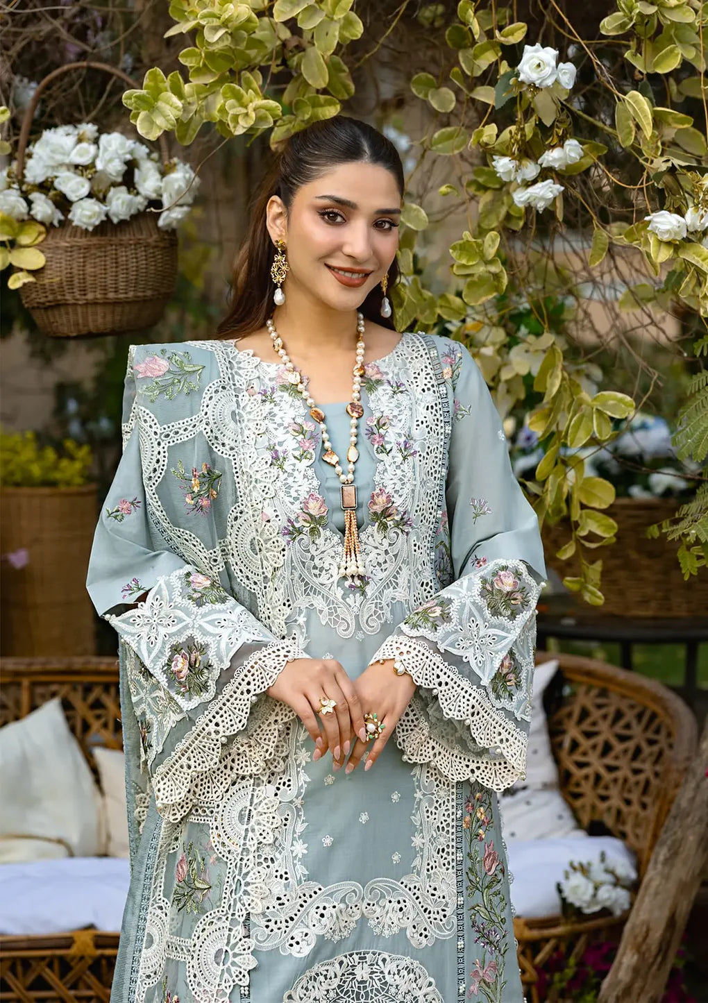 Elaf Unstitched Luxury Dhanak Heavy Chikenkari Embroidered 3PC Suit